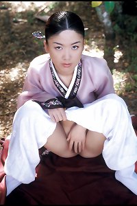 Asian Amateur Xxx Korean Hanbok Girl Nude In Park